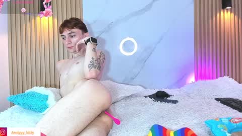 kitty_gill online show from January 27, 5:48 pm