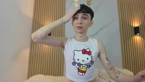 kitty_gill online show from December 21, 11:33 am