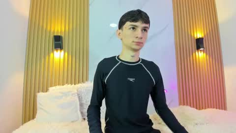 kitty_gill online show from December 17, 11:06 am