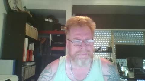 kiwi_boss61 online show from November 18, 12:03 am