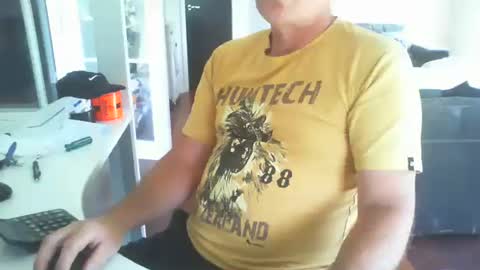 Kiwilad1973 online show from January 31, 12:06 am