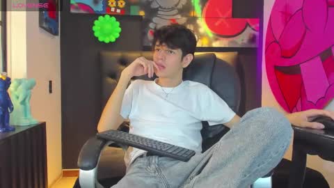 KLAUS online show from October 24, 5:20 am