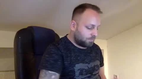 hugo online show from February 9, 6:23 pm