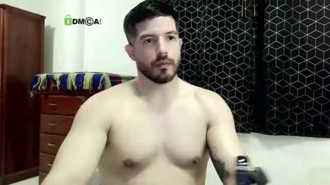 kolombianox online show from July 8, 3:54 am
