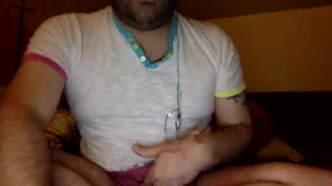 Snapshot of kr4k3n_ chatting on October 17, 11:31 pm kr4k3n_ online show from October 17, 11:31 pm