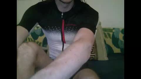 Snapshot of krissifitboy_xxx chatting on February 22, 5:12 am krissifitboy_xxx online show from February 22, 5:12 am