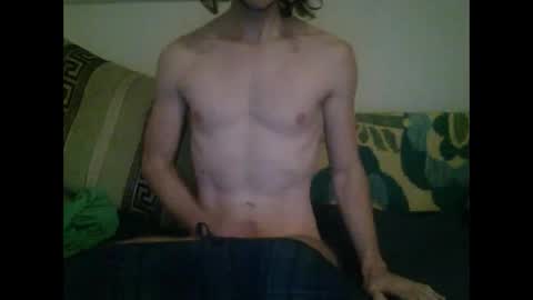 Snapshot of krissifitboy_xxx chatting on January 4, 5:27 am krissifitboy_xxx online show from January 4, 5:27 am