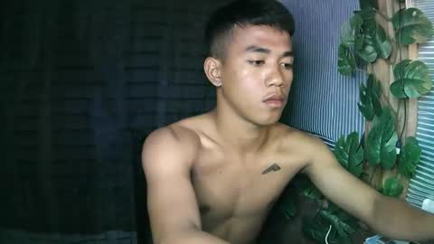 kritthanarkorn online show from October 18, 6:24 pm