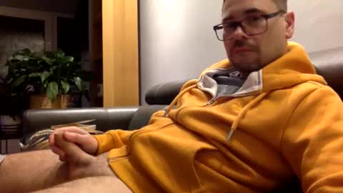 krzysztof1977 online show from January 12, 10:14 pm