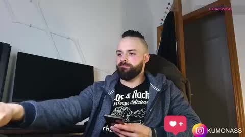 Snapshot of kumonass chatting on February 19, 11:04 pm kumonass online show from February 19, 11:04 pm