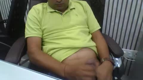 Snapshot of kunalbull25 chatting on September 11, 12:48 pm kunalbull25 online show from September 11, 12:48 pm