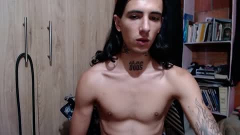 Snapshot of kyleer77 chatting on October 14, 9:44 pm kyleer77 online show from October 14, 9:44 pm