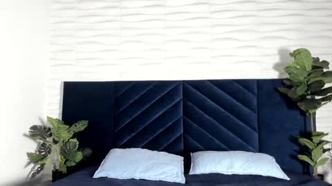 labrinthteasing online show from November 14, 1:12 pm