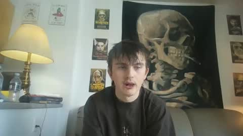 laikthing18 online show from March 16, 7:07 pm