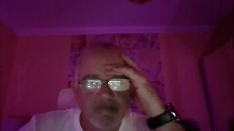 Snapshot of lamabama chatting on October 6, 10:47 pm lamabama online show from October 6, 10:47 pm