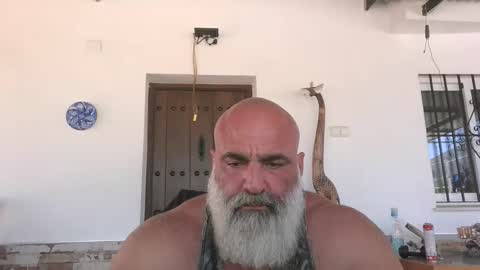 Laptop guy online show from May 20, 12:23 pm