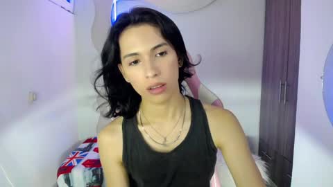 larry online show from April 11, 9:29 pm