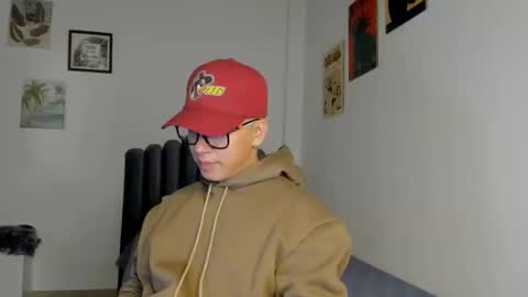 lass_nazar online show from March 4, 2:07 am