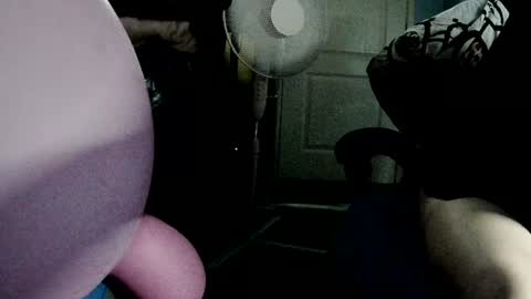 latexchris77 online show from July 14, 3:11 am