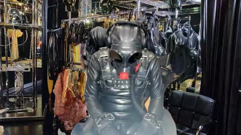 latexlover202 online show from November 26, 9:29 pm