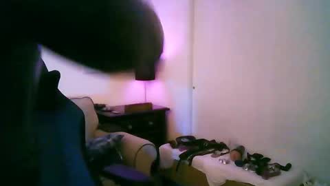 Snapshot of latexminheadroom chatting on September 21, 1:39 am latexminheadroom online show from September 21, 1:39 am