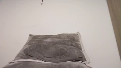 latinhardfucker1980 online show from January 28, 9:08 am