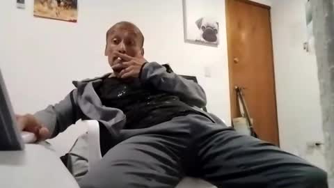 latinhardfucker1980 online show from January 13, 12:30 am