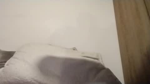 latinhardfuker1980 online show from February 19, 8:12 am