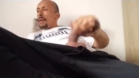 latinhardfuker1980 online show from February 12, 9:11 pm