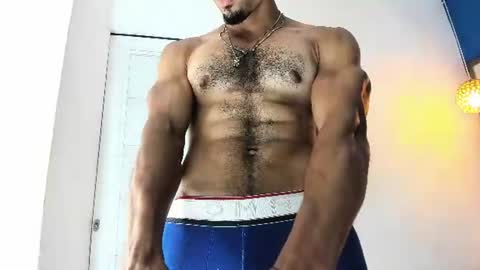 Zeus online show from June 10, 11:16 pm