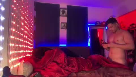 latinprincee online show from July 10, 11:02 am