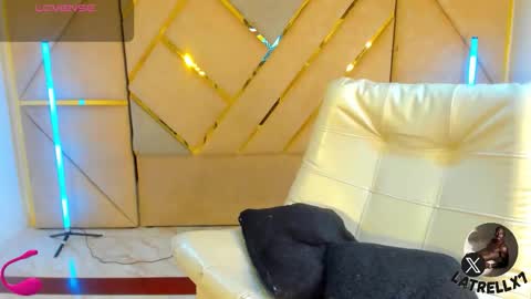 LEANDRO online show from January 6, 3:10 am