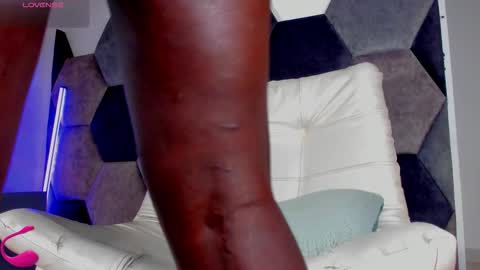 LEANDRO online show from March 11, 4:08 am