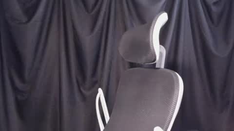 Laureent online show from July 16, 2:24 pm