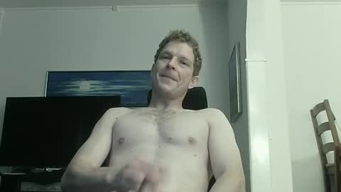 lboogie42 online show from November 8, 8:39 am