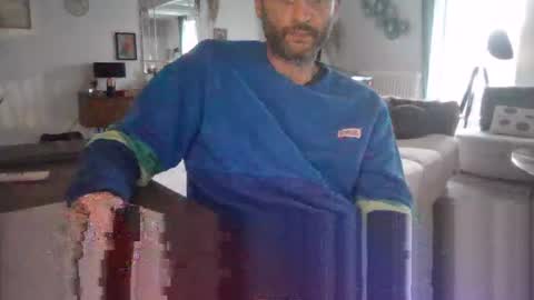 lebovski42002 online show from December 3, 9:31 am