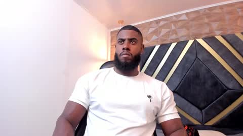 LEBRON MILLIONS online show from February 8, 11:24 pm