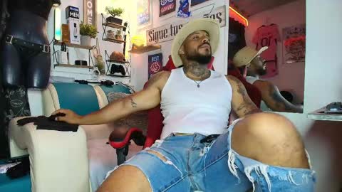 leenar_key online show from April 21, 2:12 pm