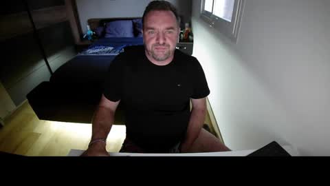 Ange online show from November 30, 7:21 am