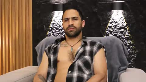 Leo  Diaz online show from January 17, 2:47 am