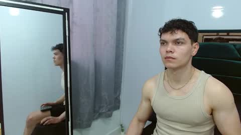 leo_morris online show from December 21, 2:15 pm