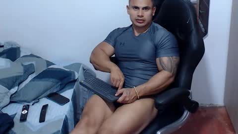 Leo online show from March 10, 1:11 am