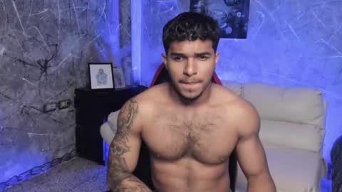 Leo independent model online show from October 25, 12:56 am