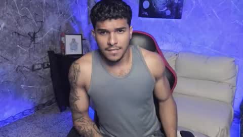 Leo independent model online show from October 24, 12:56 am