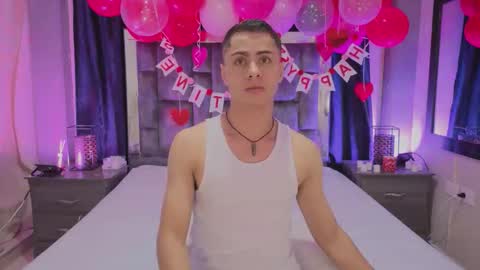 leomonnroe online show from February 15, 5:21 pm