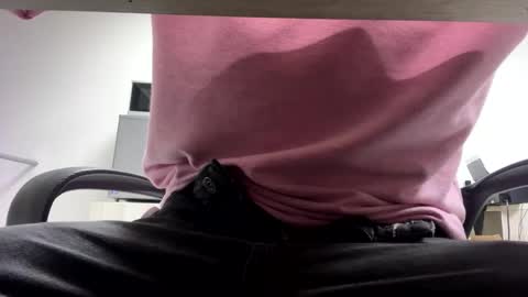 leonidas online show from October 28, 6:10 pm