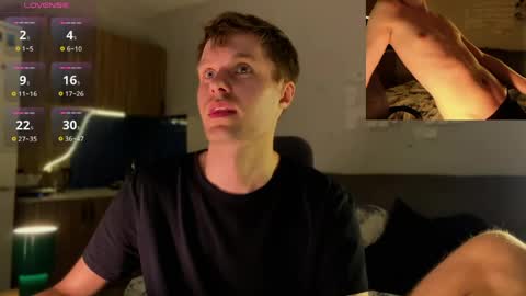 Leon online show from April 2, 5:21 pm