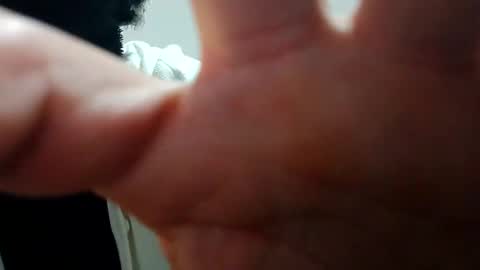 Snapshot of leoylola chatting on October 26, 6:04 am Abril online show from October 26, 6:04 am