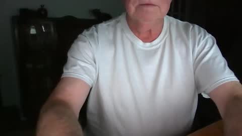 letscum2gether0 online show from February 5, 1:56 am