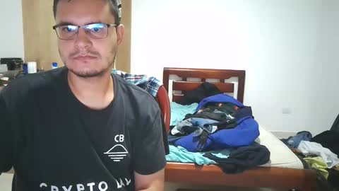 Erick194 online show from September 25, 10:36 am